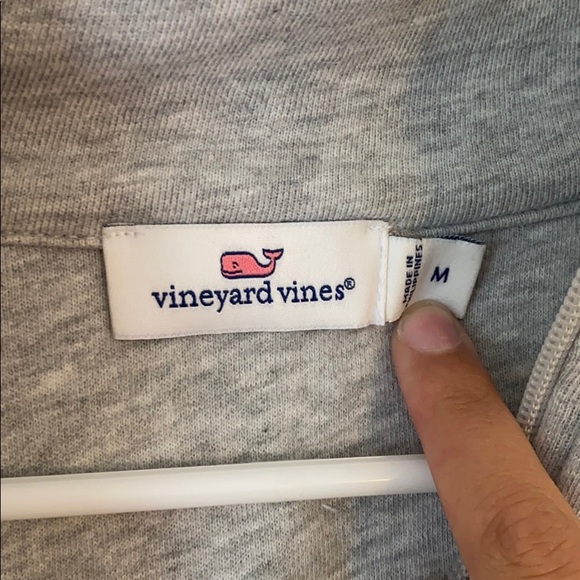 Vineyard Vines Quarter Zip - Picture 4 of 5